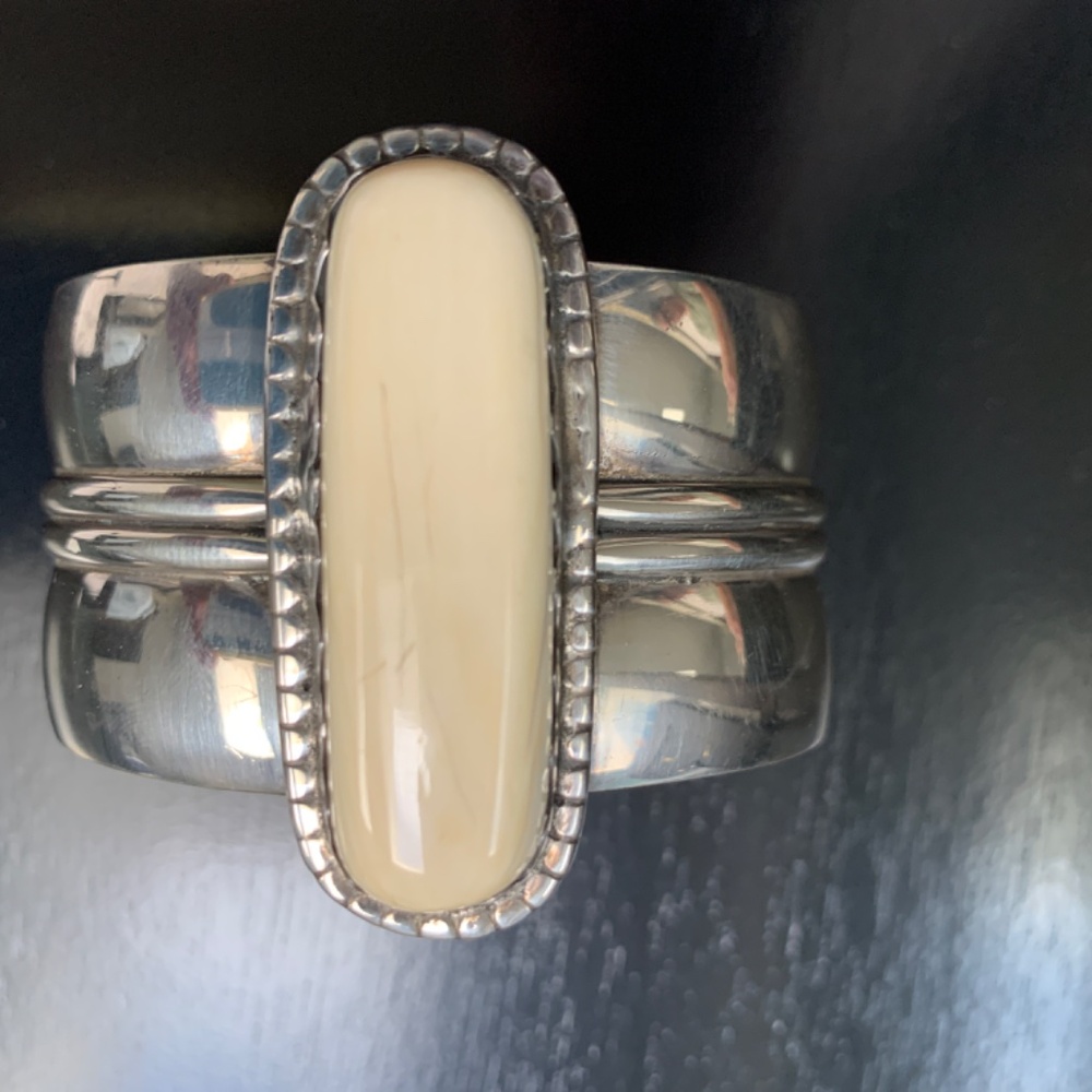 Vintage Sterling Silver Cuff Bracelet with Recycled Ivory Accent - Picture 5 of 10